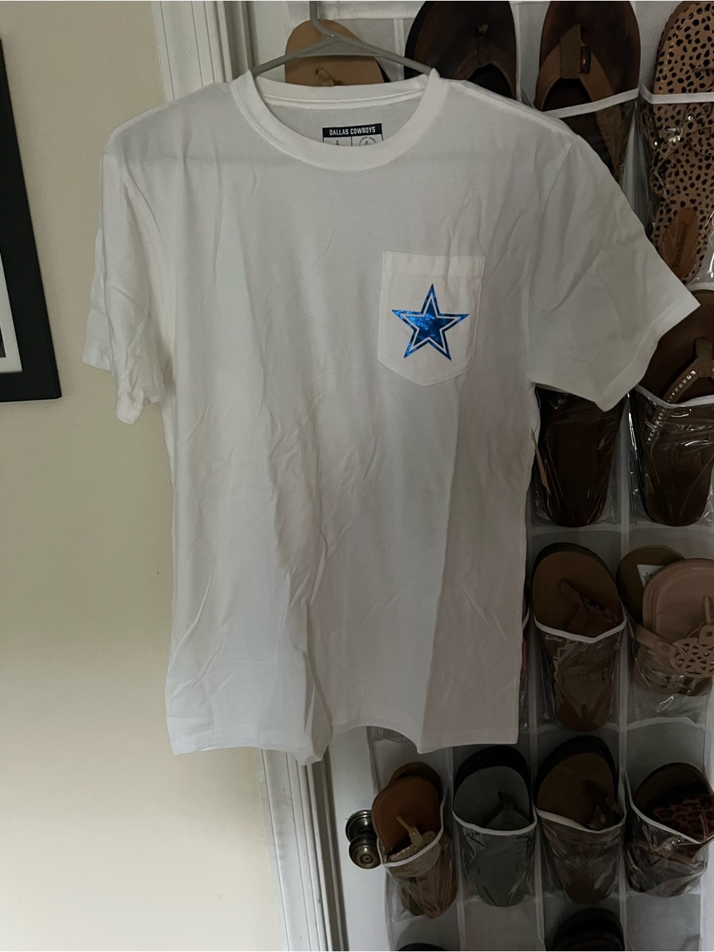 NWT womens XS LJ Dallas Cowboys T-shirt!